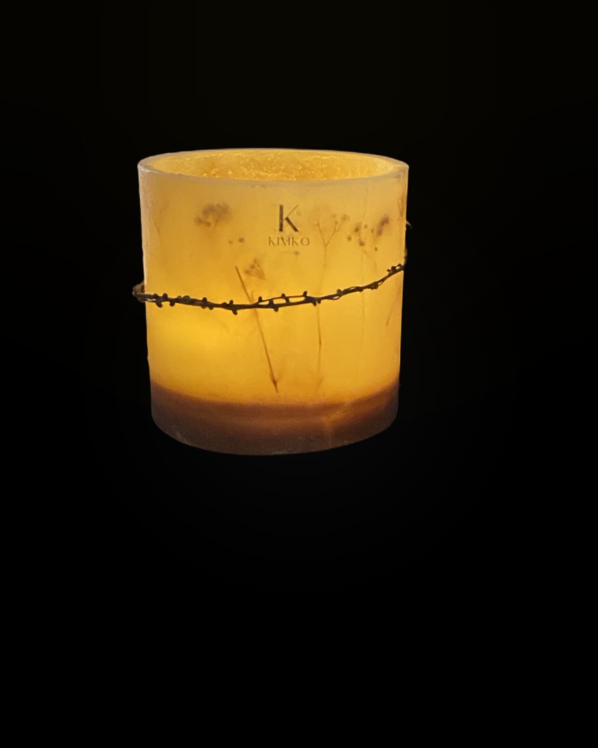 Feuilles Rousses — Allumé