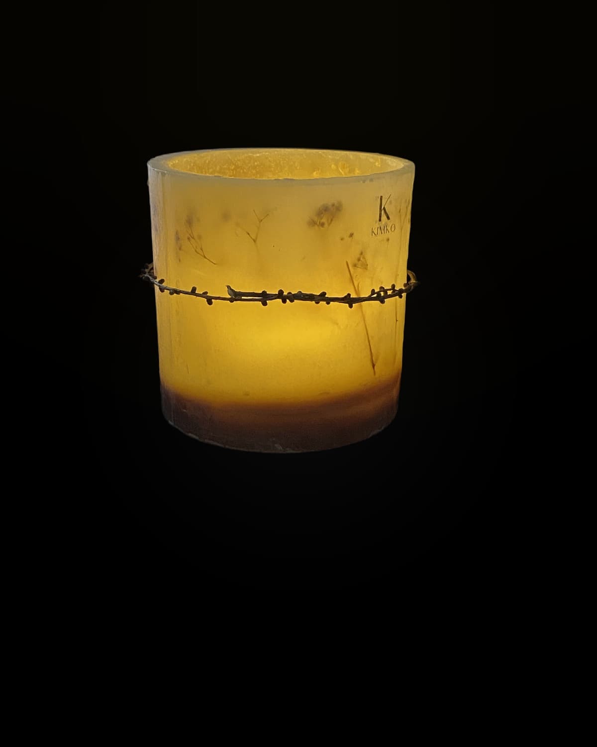 Feuilles Rousses — Allumé