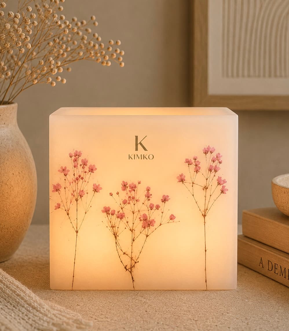 Bougie décorative en cire flowers — Les ROSALIES (carrées) — KimKo